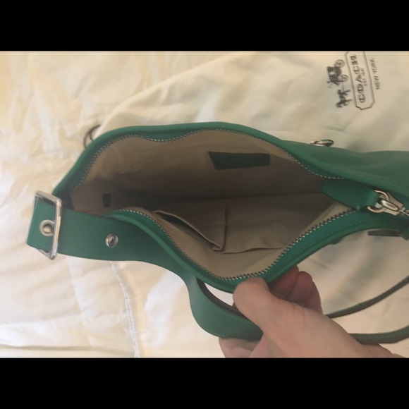 Coach Legacy Leather Duffle Shoulder Bag - Picture 2 of 4